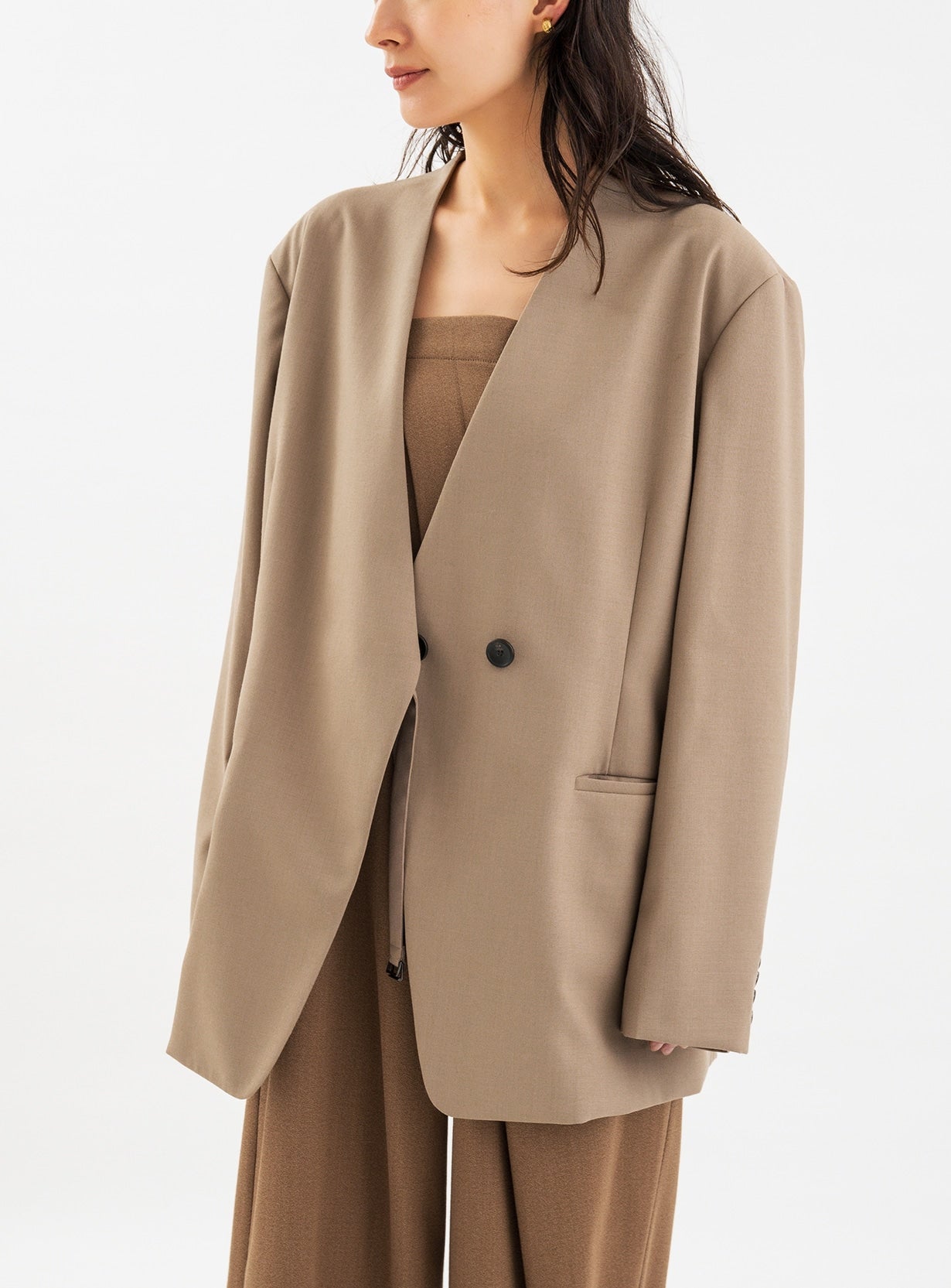 ｒベルテッドカラーレスジャケット