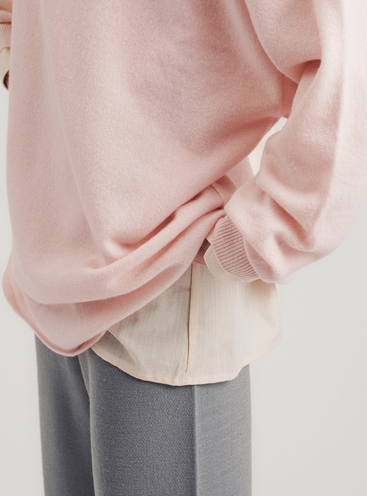 ｒカシミアルーズニットプルオーバー