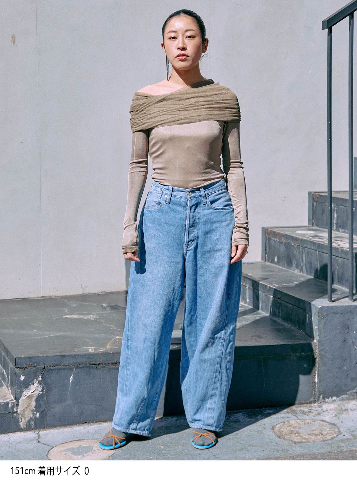 ウォッシュドデニムパンツ