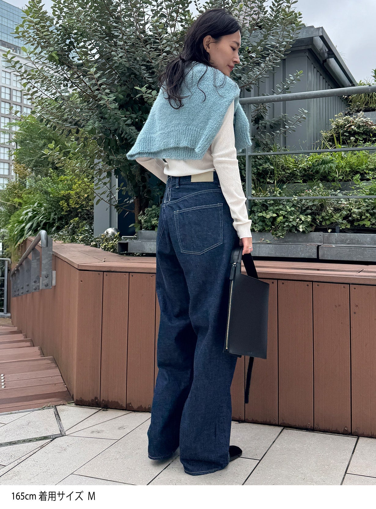 スラブリリーフェザープルオーバー