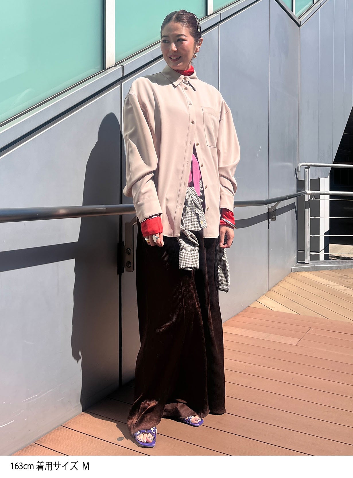 バックドロストシャツ