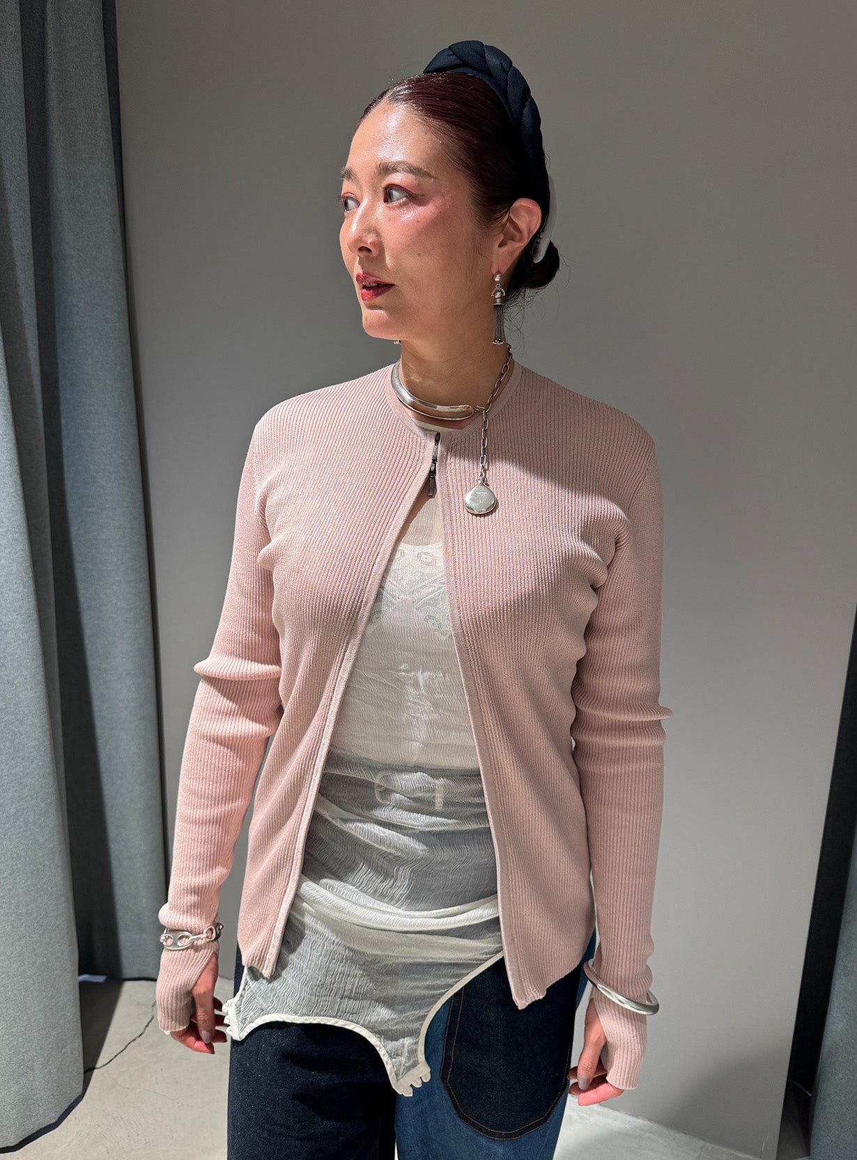 ジップアップリブニット