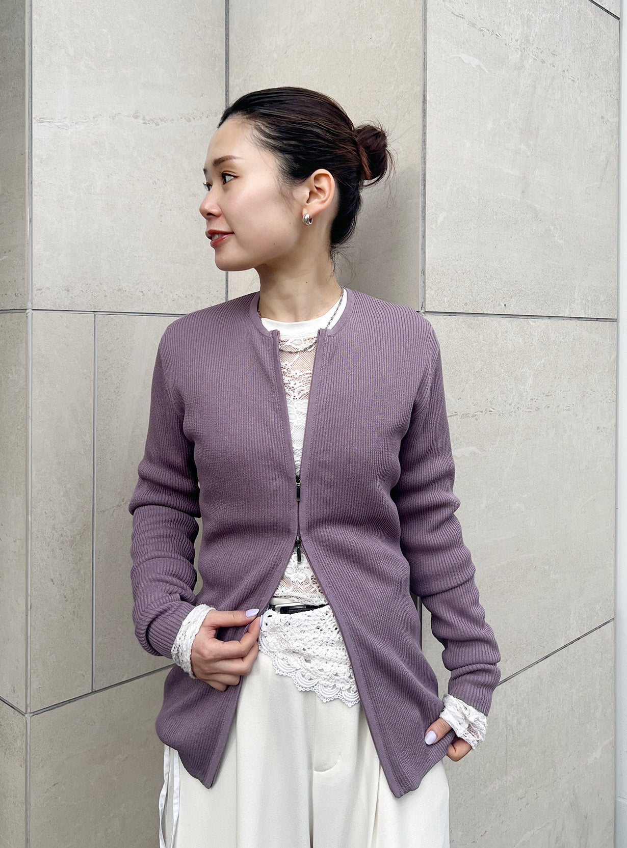 ジップアップリブニット