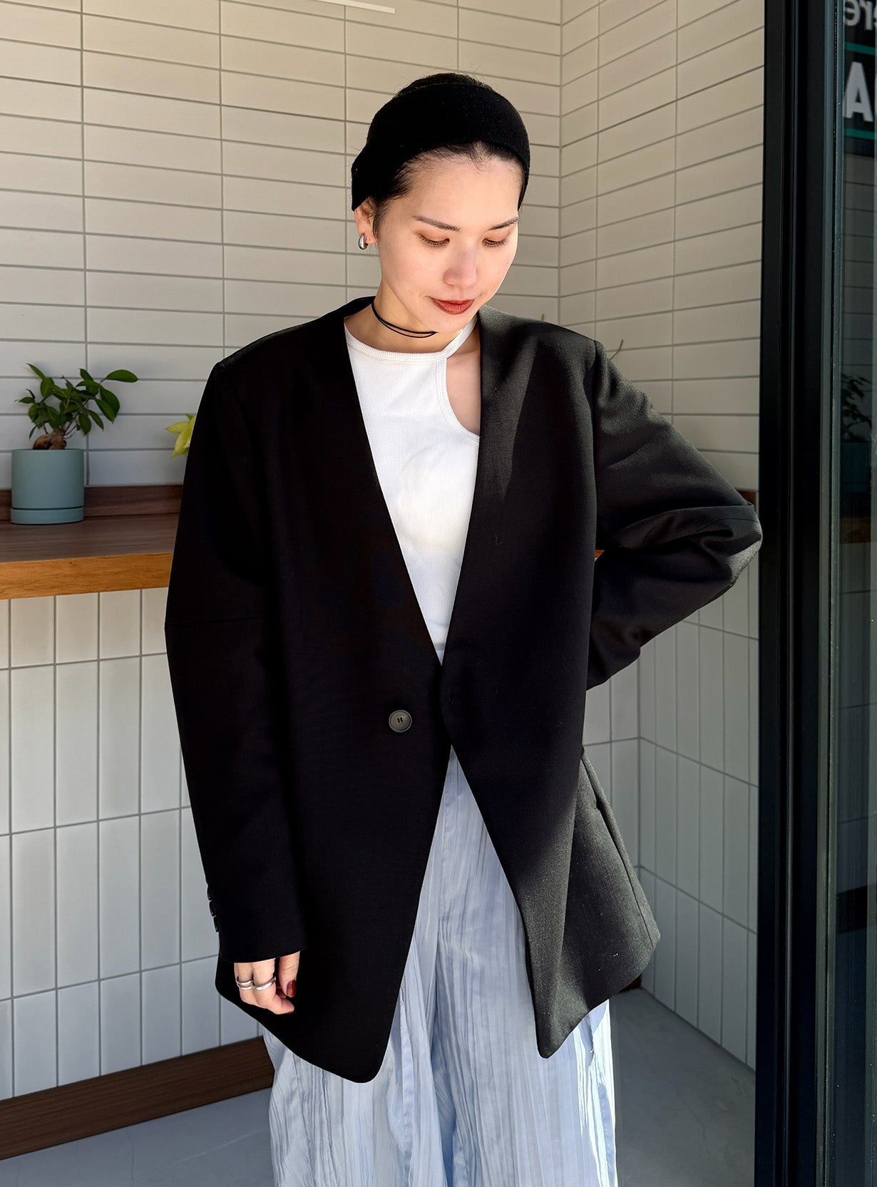 ｒカラーレスワイドショルダージャケット