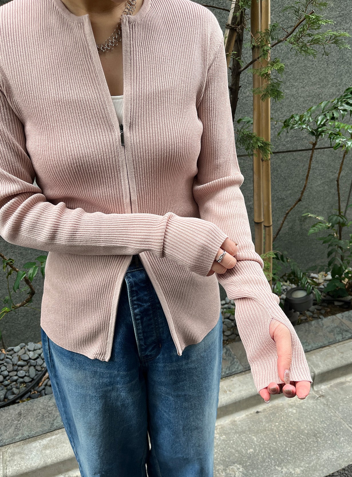 ジップアップリブニット