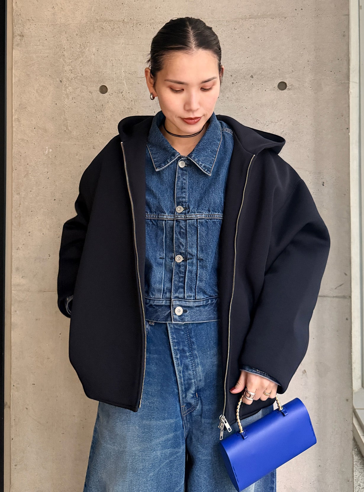 r リサイクルポリエステルフーディー