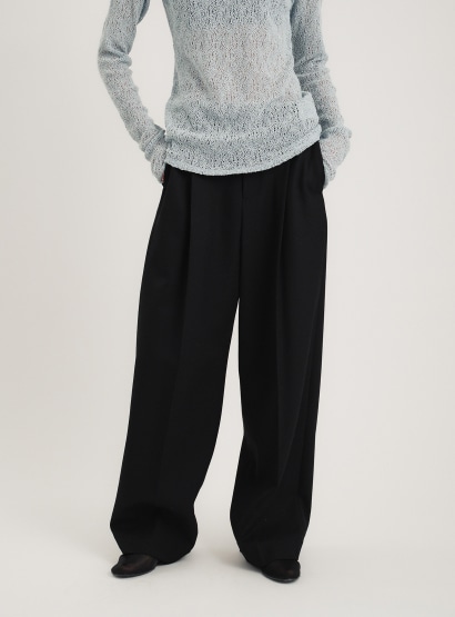 ウールギャバストレートパンツ