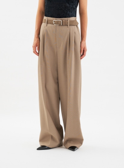 rセンターラインストレートパンツ