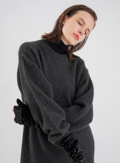 ホワイトヤクプルオーバー