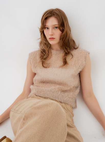 フェザーチュールトップス